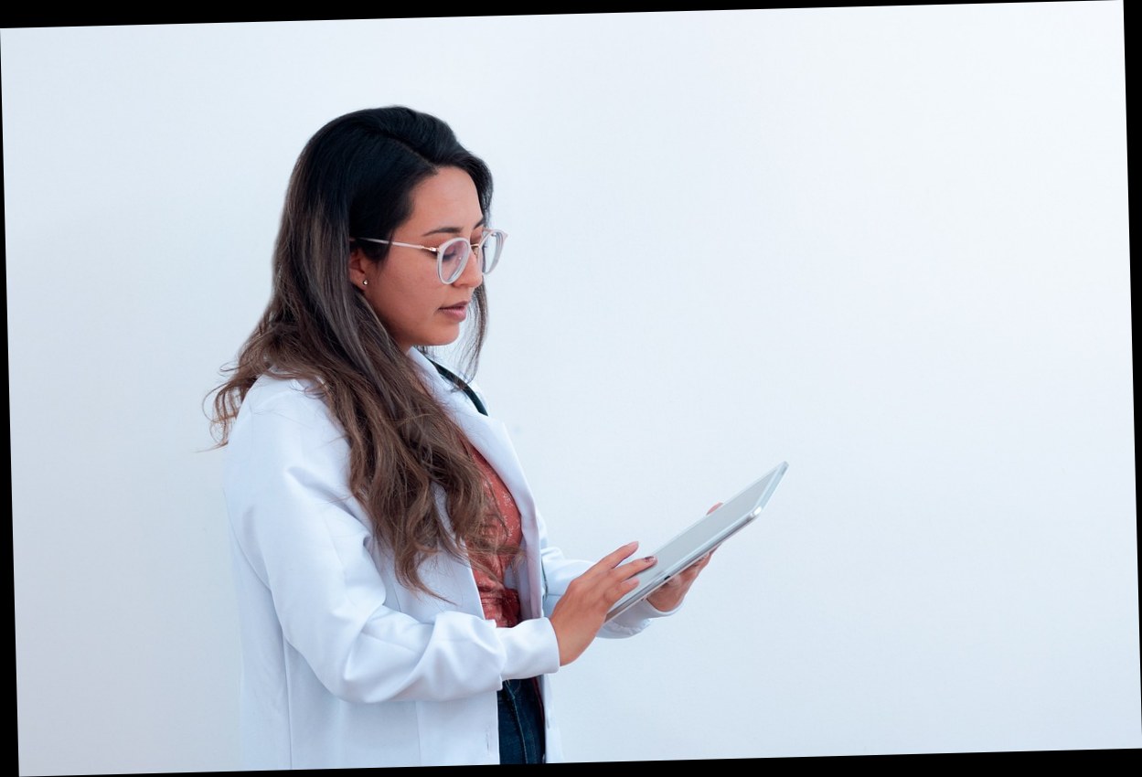 Cara Menjalankan Transformasi Digital Klinik Kecantikan yang Menguntungkan dalam 5 Langkah